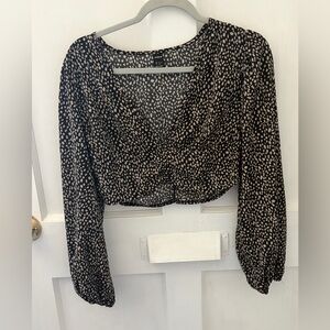SHEIN Black & Beige Leopard-Spot Twist-Front Long Sleeve Crop Top